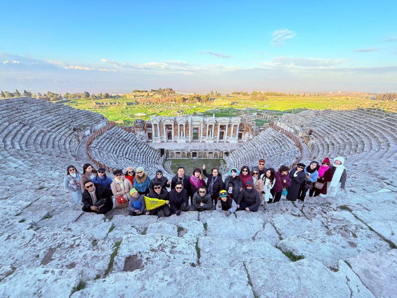 Việt Nam dừng, không tổ chức du lịch đến những vùng chiến sự nguy hiểm